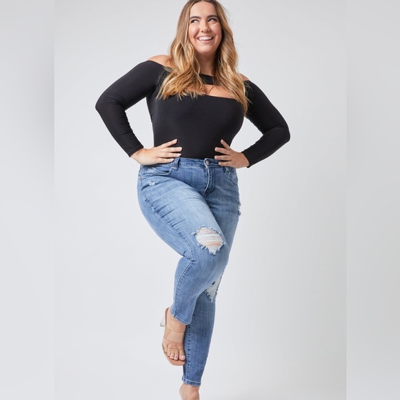 YMI Wannabettabutt Mid-Rise Skinny Jean - Picture 1 of 8